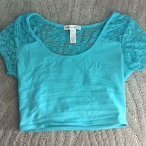 Aqua crop top🦋